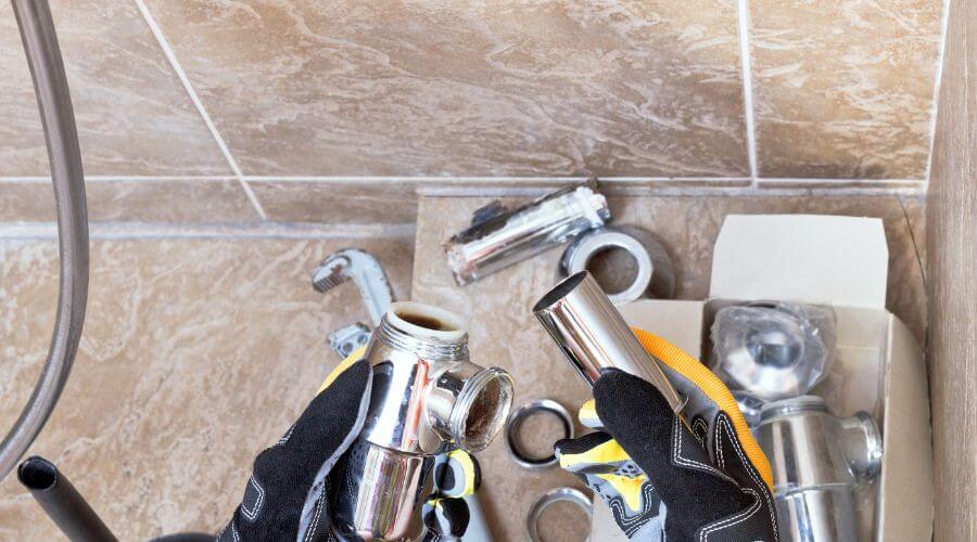 Professional gutter cleaning in Midland, OH